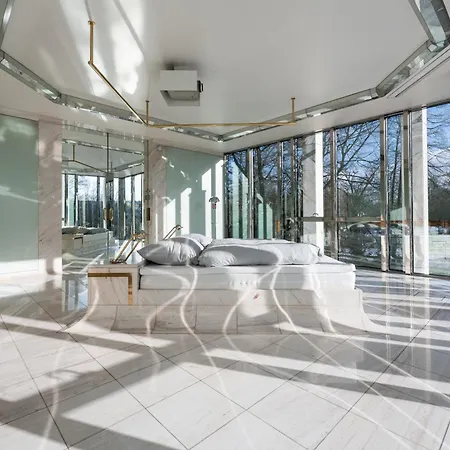 Villa von Blofeld-3